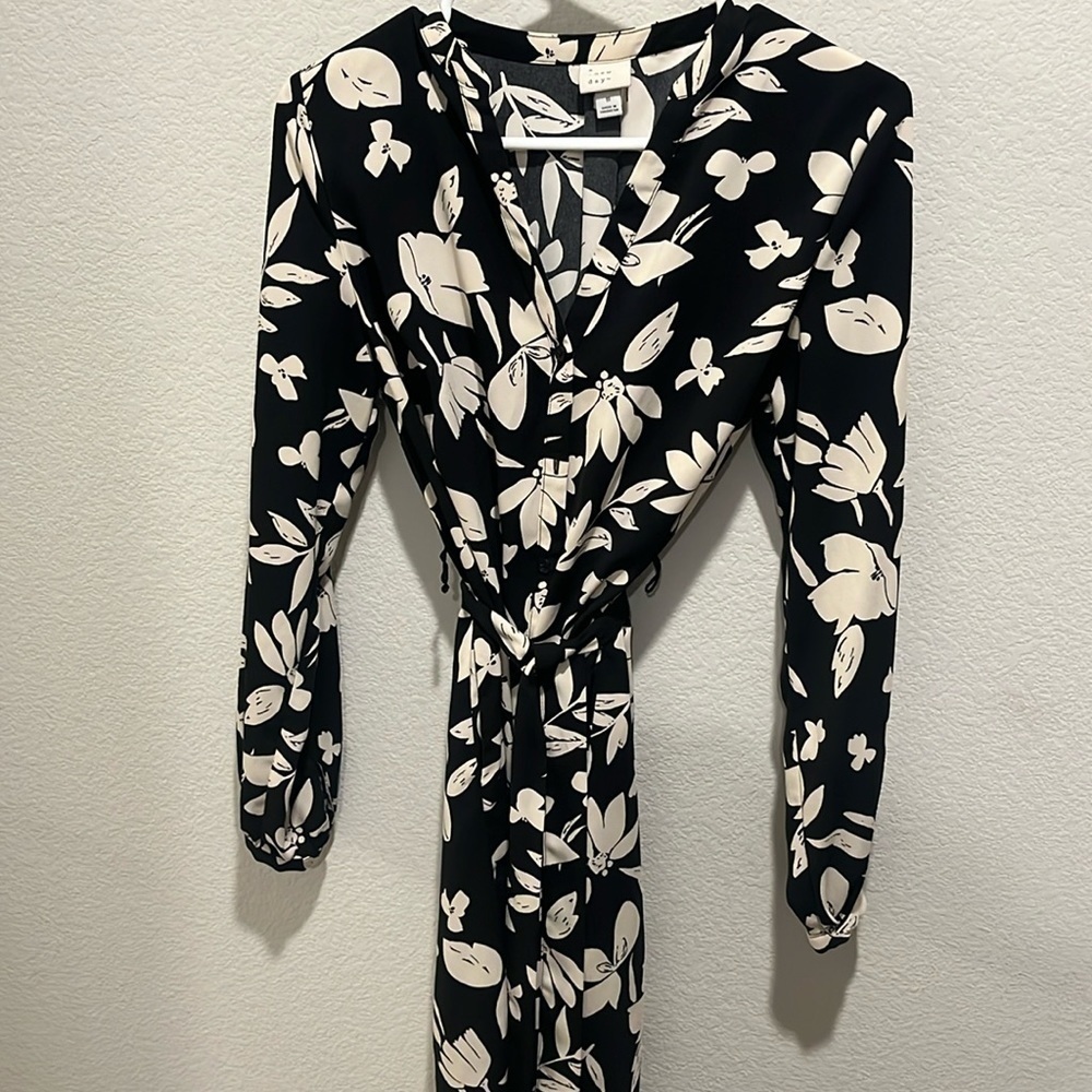 Women’s Small black Wrap dress